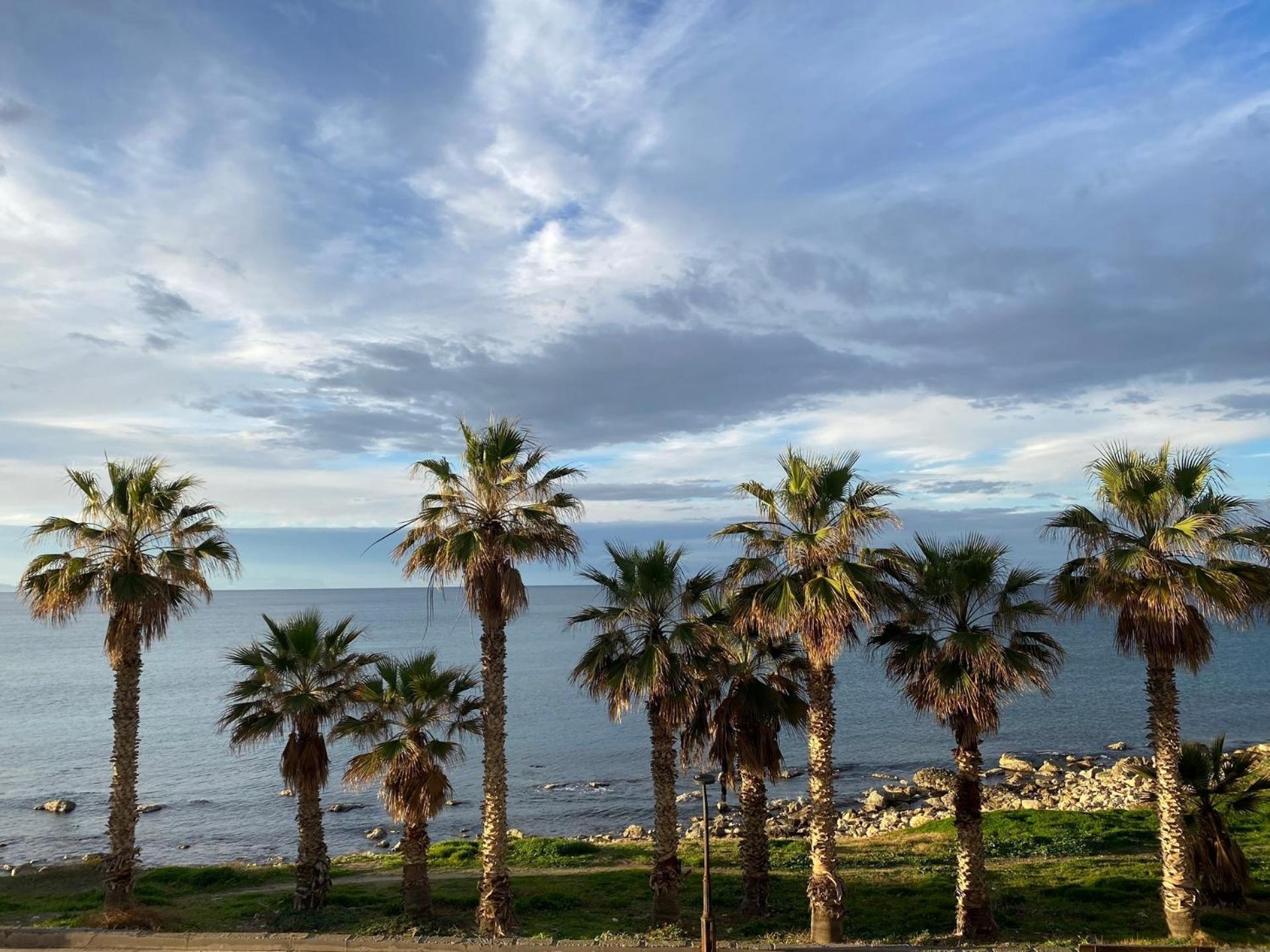 העיירה רתימנו Eftihia Apartments By The Sea מראה חיצוני תמונה